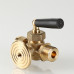 Кран для манометра трехходовой с фланцем 1/2" VT.1808.RG.04 VALTEC